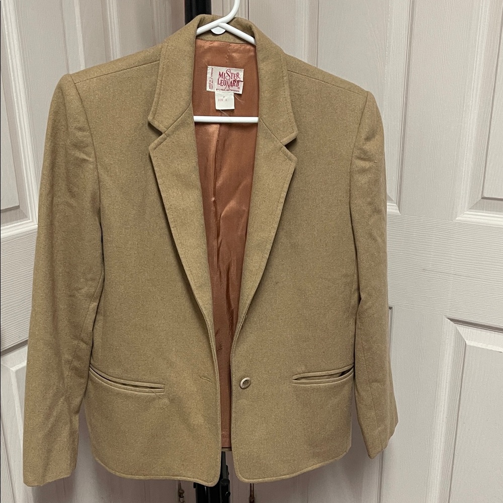Mister Leonard Beige Blazer
